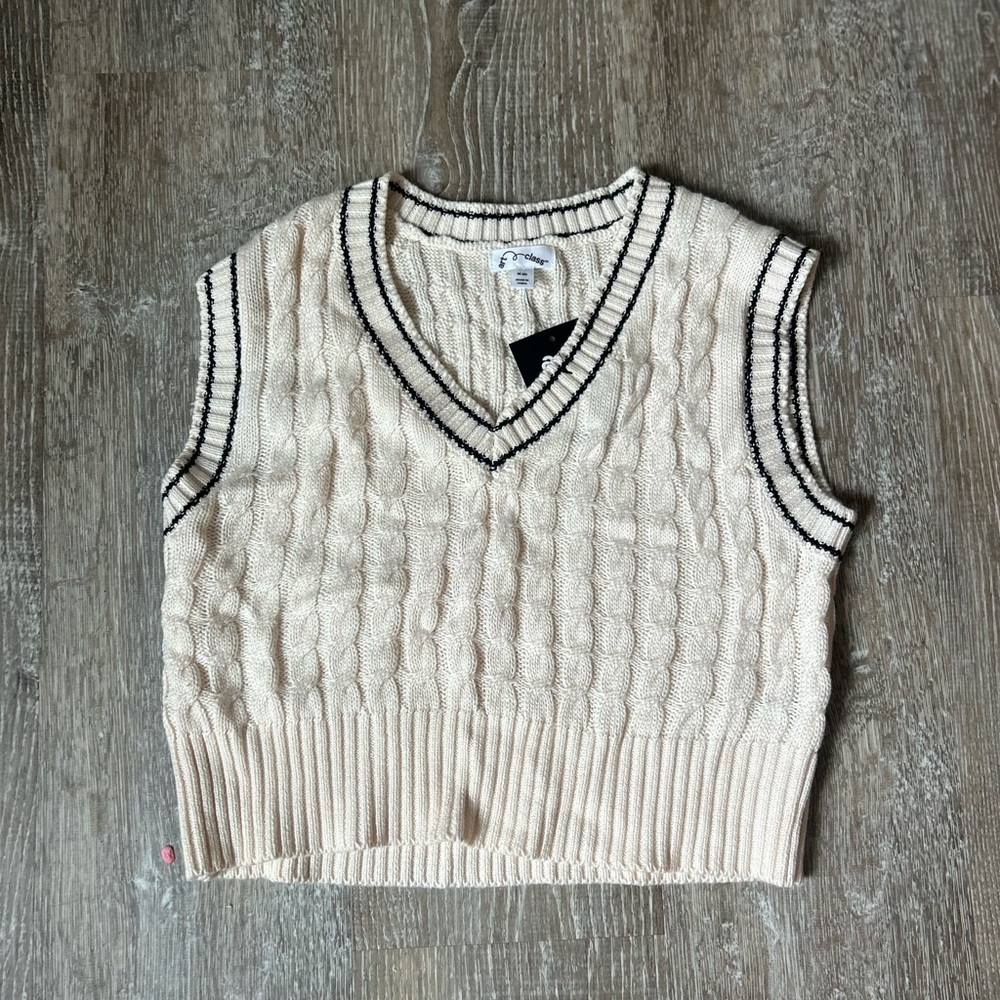 NWT Kids Art Class Cream V-Neck Sweater Vest